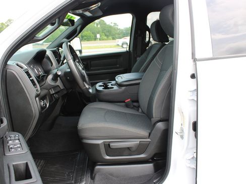 Used 2025 RAM 2500 Tradesman AWD/4WD image 31