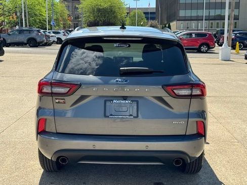 Used 2024 Ford Escape ST-Line w/ Tech Pack #1 AWD/4WD image 5