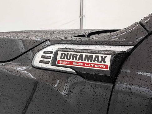 Used 2024 GMC Sierra 3500 Denali w/ Denali Reserve Package image 12