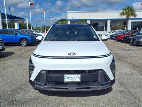Used 2024 Hyundai Kona Limited AWD/4WD image 19