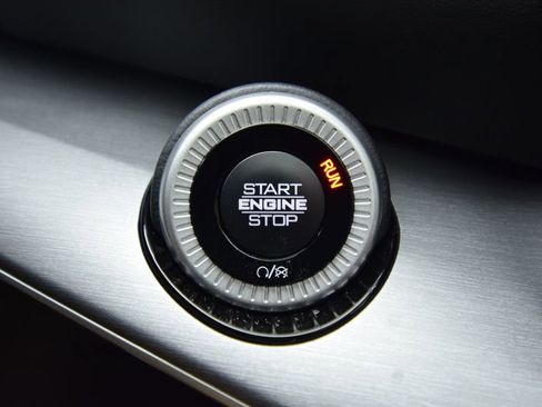 New 2026 Jeep Grand Wagoneer Limited image 36