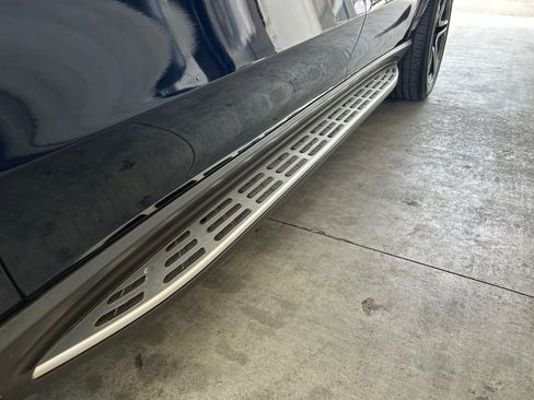 Used 2022 Mercedes-Benz GLS 450 4MATIC image 16