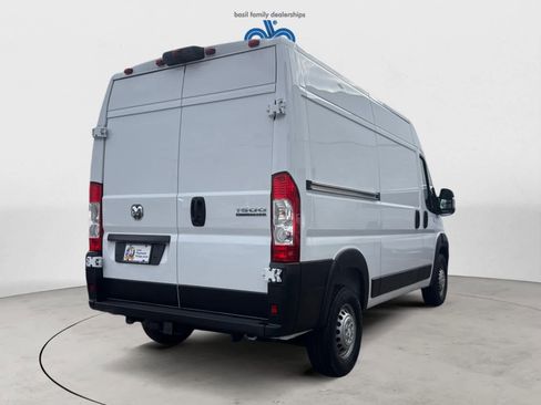 Used 2026 RAM ProMaster 1500 w/ Convenience Group FWD image 6