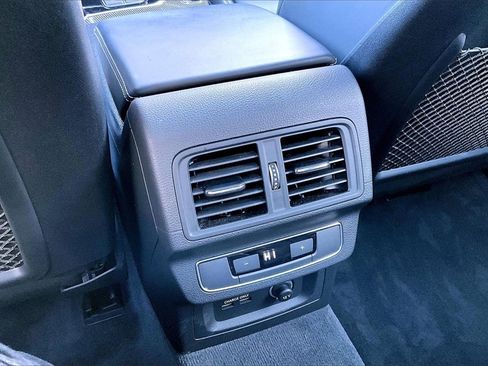 Used 2022 Audi SQ5 Premium Plus image 10