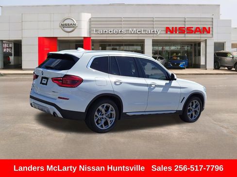Used 2021 BMW X3 xDrive30i AWD/4WD image 3