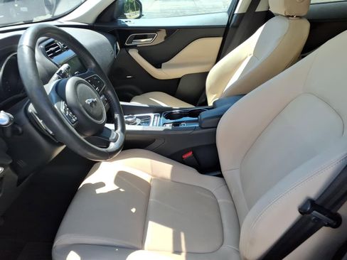 Used 2017 Jaguar F-PACE Premium AWD/4WD image 17
