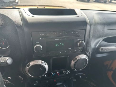 Used 2012 Jeep Wrangler Sport image 12