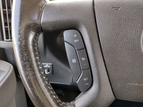 Used 2020 GMC Savana 2500 Work Van image 18