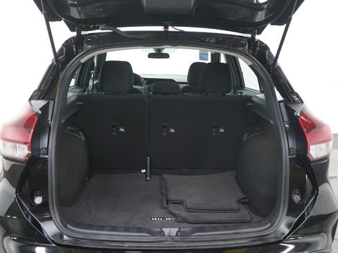 Used 2024 Nissan Kicks SR image 16