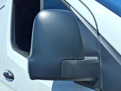 Used 2024 Mercedes-Benz Sprinter 2500 image 11