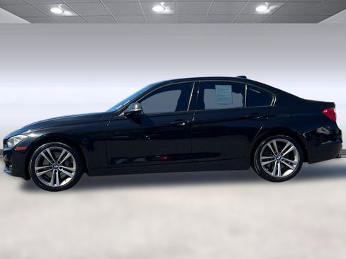 Used 2013 BMW 335i Sedan RWD image 2