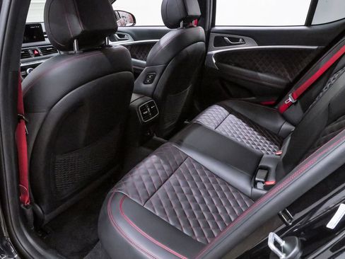 Certified 2023 Genesis G70 3.3T w/ Sport Prestige Package RWD image 11
