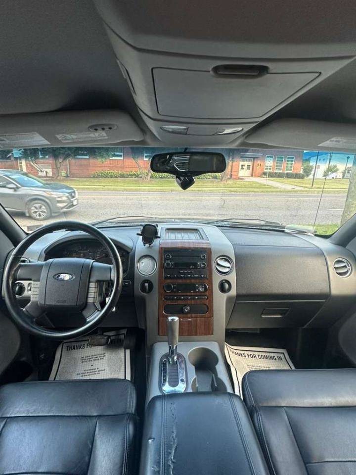 Used 2004 Ford F150 Lariat AWD/4WD image 23