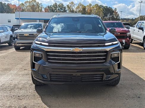 New 2026 Chevrolet Traverse High Country image 6