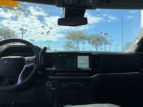 Used 2025 Chevrolet Silverado 2500 LT w/ Trail Boss Package image 8