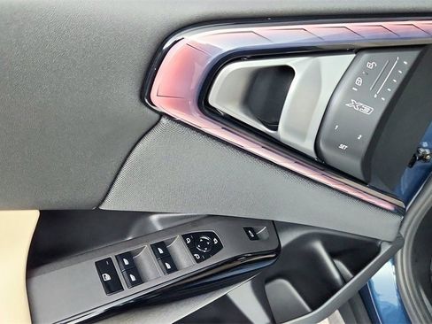 New 2026 BMW X3 xDrive30 w/ Convenience Package image 16