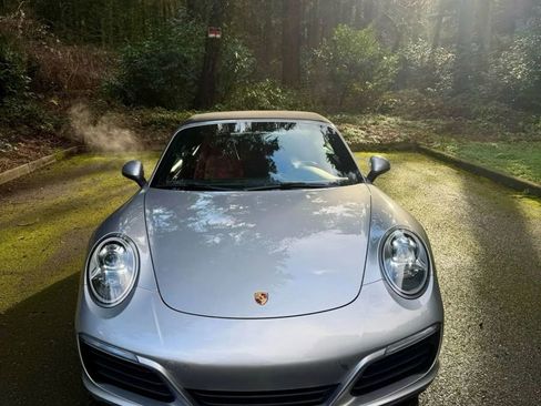 Used 2017 Porsche 911 Carrera image 1