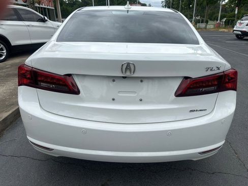 Used 2017 Acura TLX V6 SH-AWD w/ Advance Package image 5