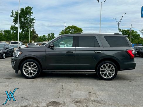 Used 2019 Ford Expedition Limited w/ Equipment Group 302A AWD/4WD image 4