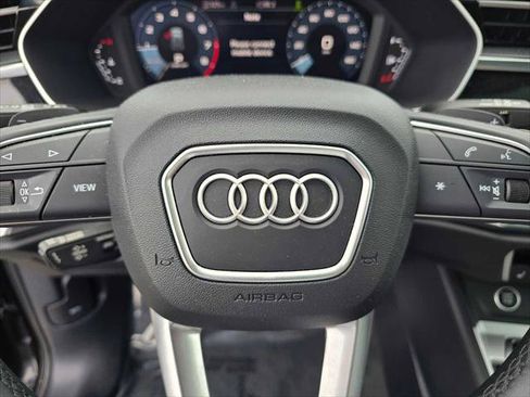 Certified 2023 Audi Q3 2.0T Premium Plus w/ Premium Plus Package AWD/4WD image 25