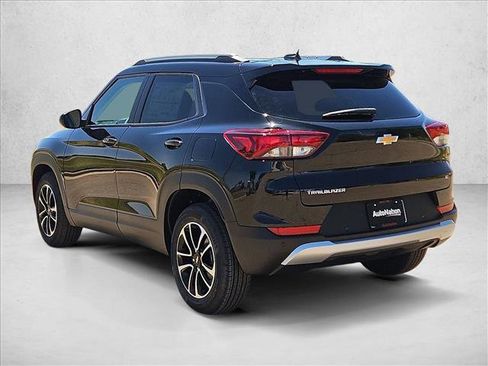 New 2026 Chevrolet TrailBlazer LT FWD image 9