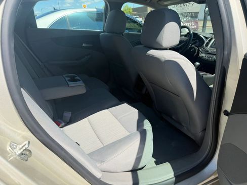 Used 2014 Chevrolet Impala LS w/ LS Convenience Package FWD image 10