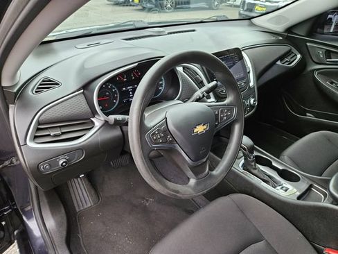 Used 2023 Chevrolet Malibu LS FWD image 26