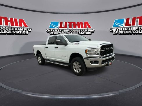 Used 2024 RAM 2500 Big Horn w/ Bed Utility Group image 2