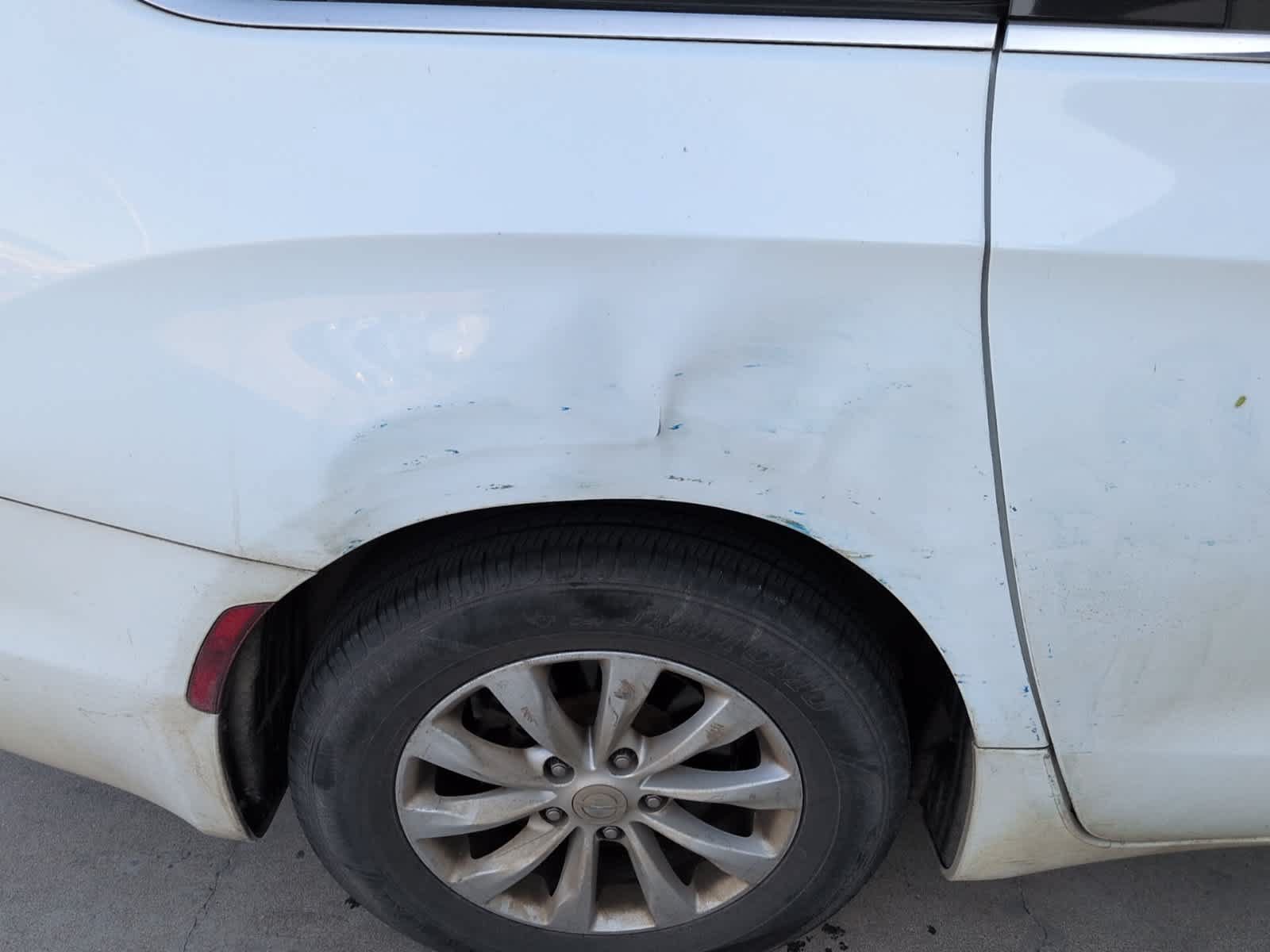 Used 2018 Chrysler Pacifica Touring Plus FWD image 5