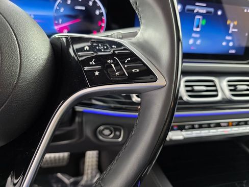 Certified 2025 Mercedes-Benz GLS 580 4MATIC image 22