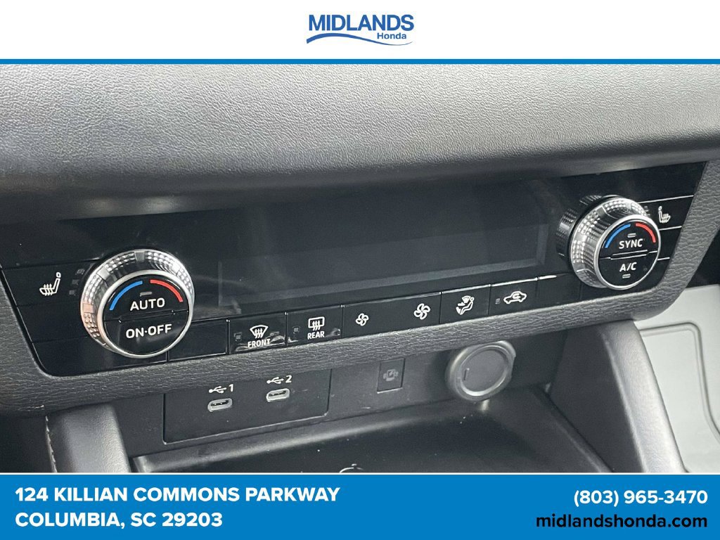 Used 2025 Mitsubishi Outlander SE FWD image 28