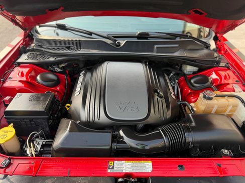 Used 2009 Dodge Challenger R/T RWD image 17