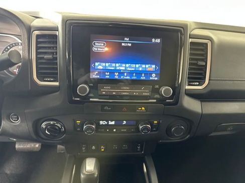 Used 2024 Nissan Frontier SV w/ SV Convenience Package image 21