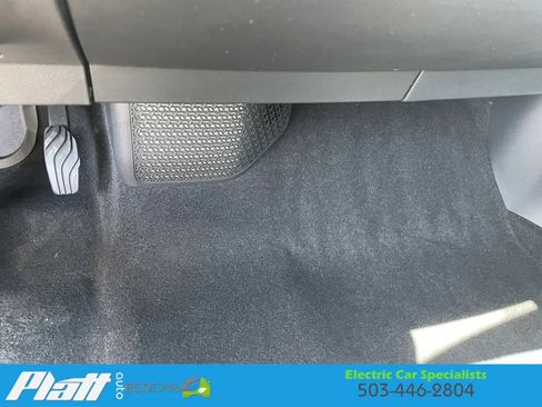 Used 2023 Nissan Ariya FWD image 25