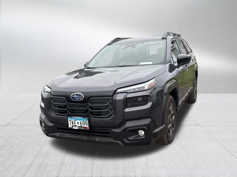 Used 2026 Subaru Outback Premium AWD/4WD image 14