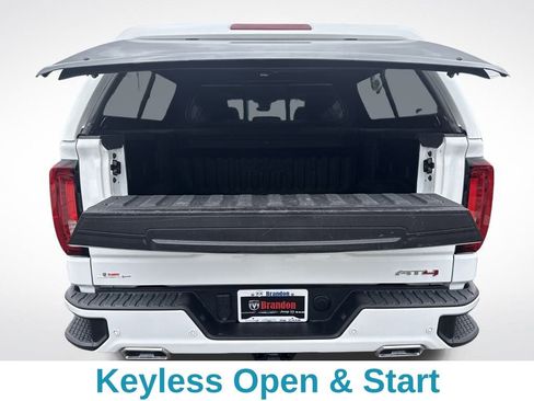 Used 2022 GMC Sierra 1500 AT4 w/ AT4 Premium Package image 28