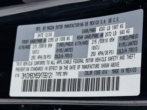 Used 2025 MAZDA CX-30 AWD 2.5 S w/ Preferred Package image 12