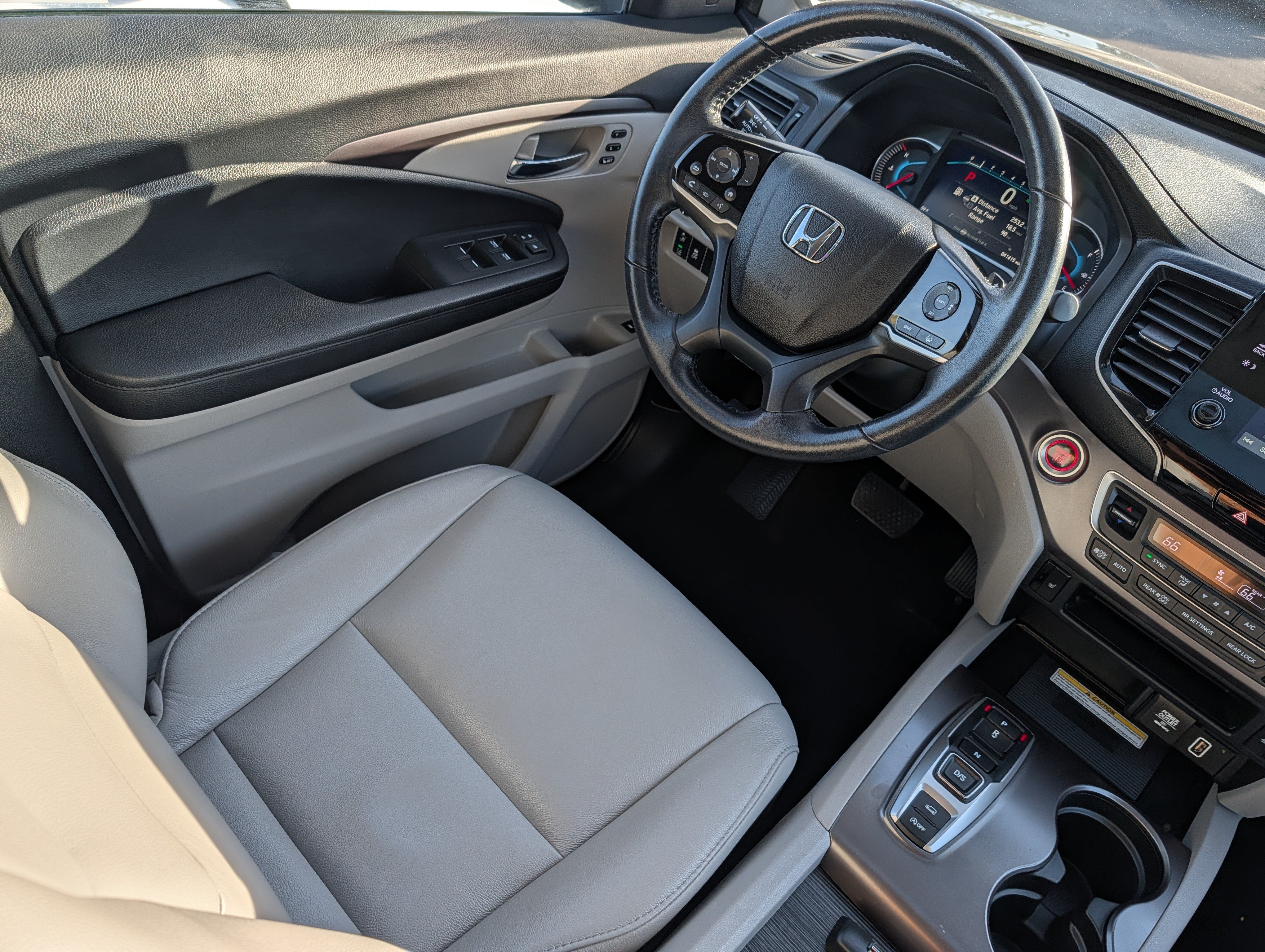 Used 2022 Honda Pilot Special Edition image 9