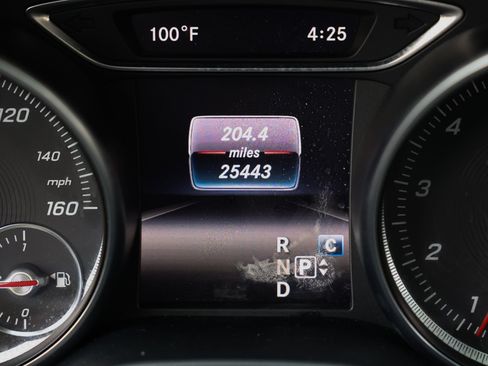Used 2019 Mercedes-Benz CLA 250 image 48