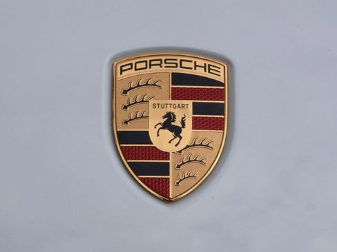 Used 2025 Porsche Panamera 4 image 30