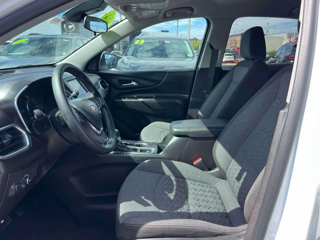 Used 2024 Chevrolet Equinox LT FWD image 17