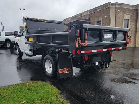 New 2023 RAM 3500 Tradesman image 4