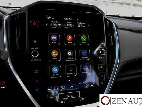 Used 2024 Subaru Crosstrek 2.0i Premium image 18