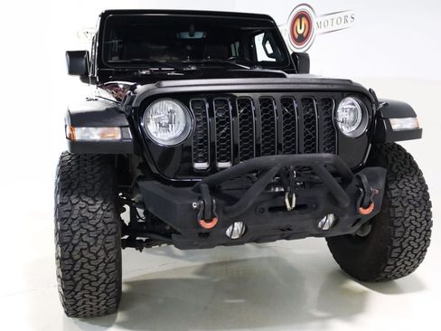 Used 2021 Jeep Gladiator Rubicon w/ Dual Top Group AWD/4WD image 35