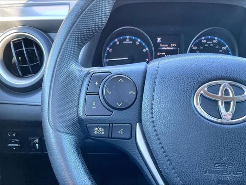 Used 2017 Toyota RAV4 LE image 22