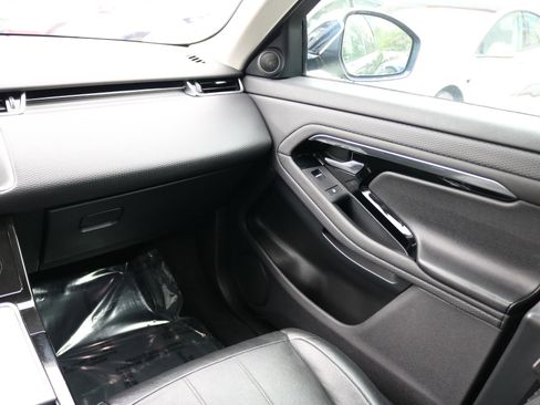 Used 2020 Land Rover Range Rover Evoque S AWD/4WD image 35