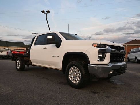 Used 2022 Chevrolet Silverado 2500 LT w/ Convenience Package image 20