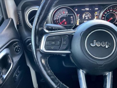 Used 2020 Jeep Gladiator Rubicon AWD/4WD image 24