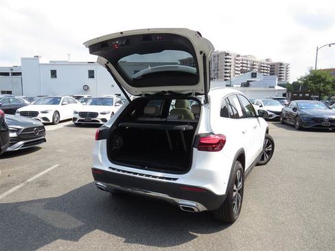 Used 2026 Mercedes-Benz GLA 250 4MATIC image 27