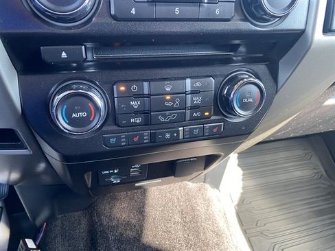 Used 2015 Ford F150 Lariat AWD/4WD image 23